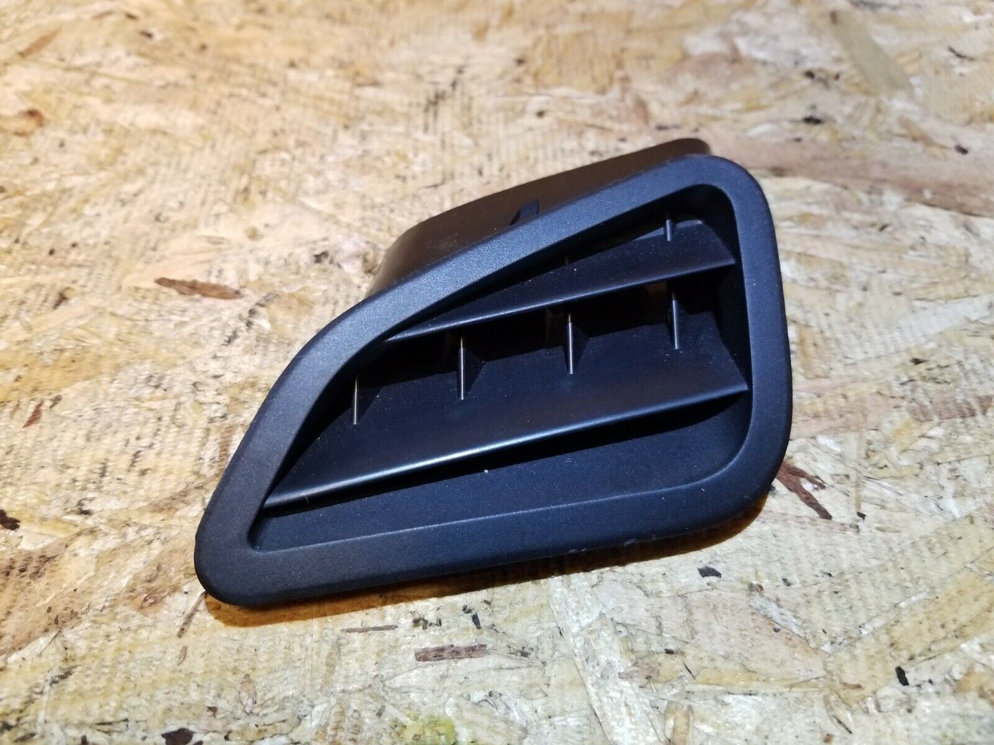 15 16 17 Subaru Legacy Dash Defroster Air Vent Left Driver Side OEM 10k