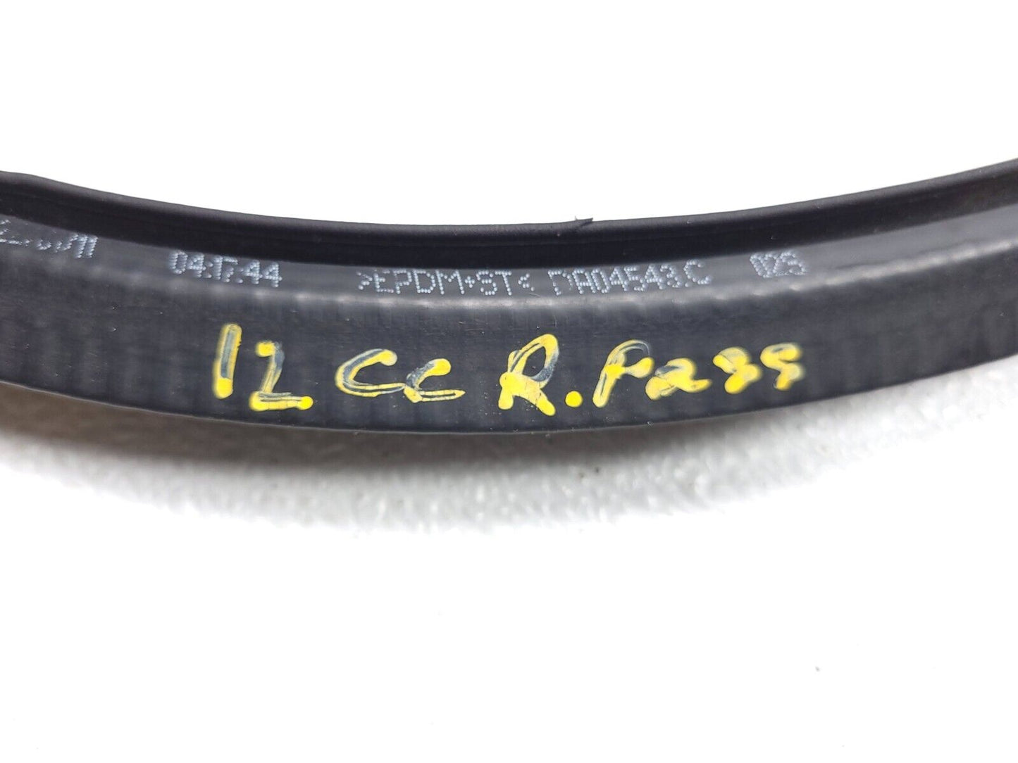 09 10 11 12 Volkswagen Cc Door Weatherstrip Seal Rear Right Passenger Side OEM