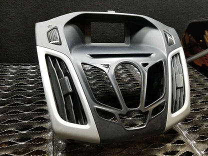 13 14 2013 2014 Ford Focus Dash Bezel Radio Temp Climate Control Bezel OEM #113