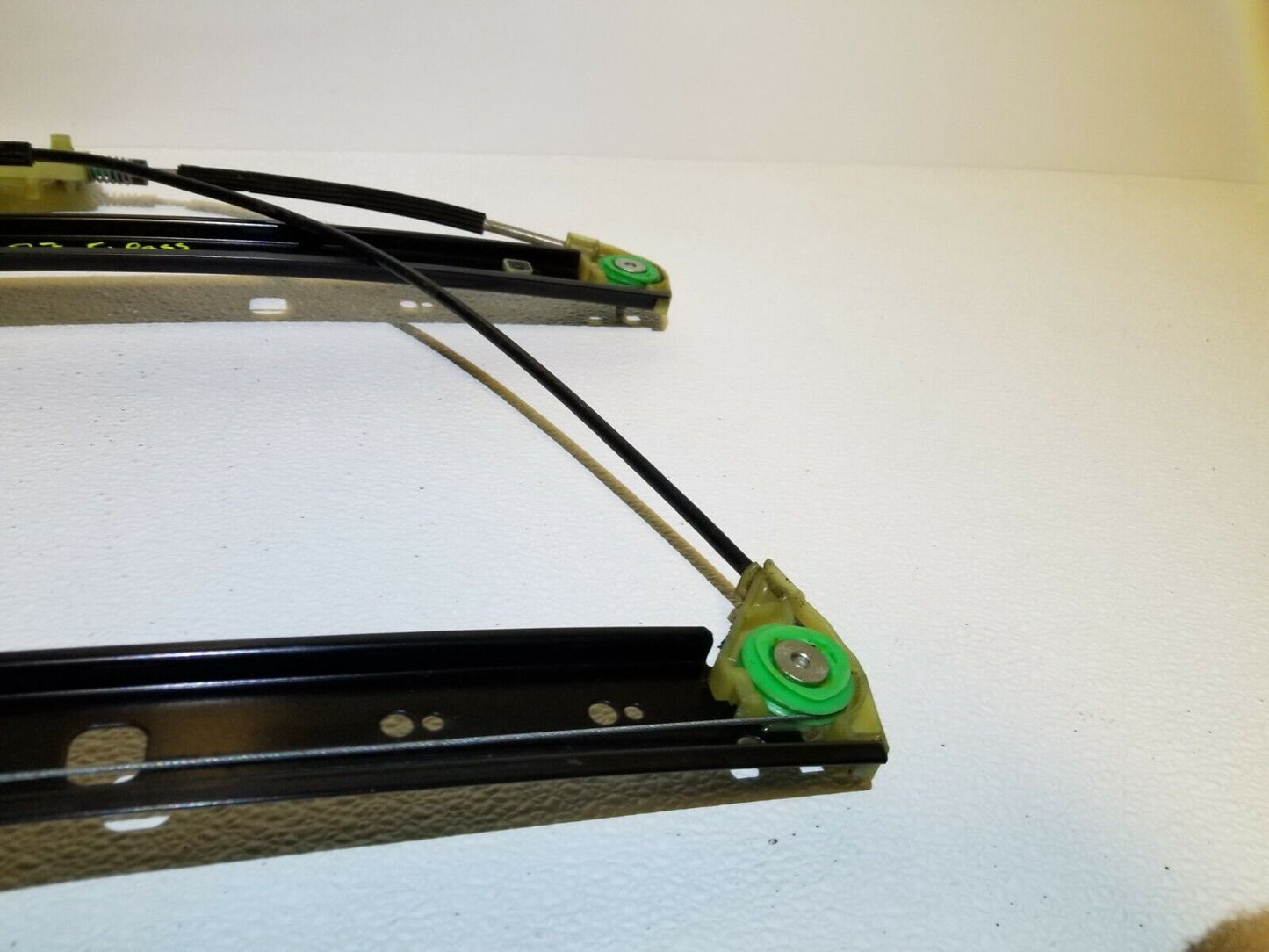 11 12 13 14 15  Audi Q7 Front Right Pass Door Window Regulator OEM 87k Miles