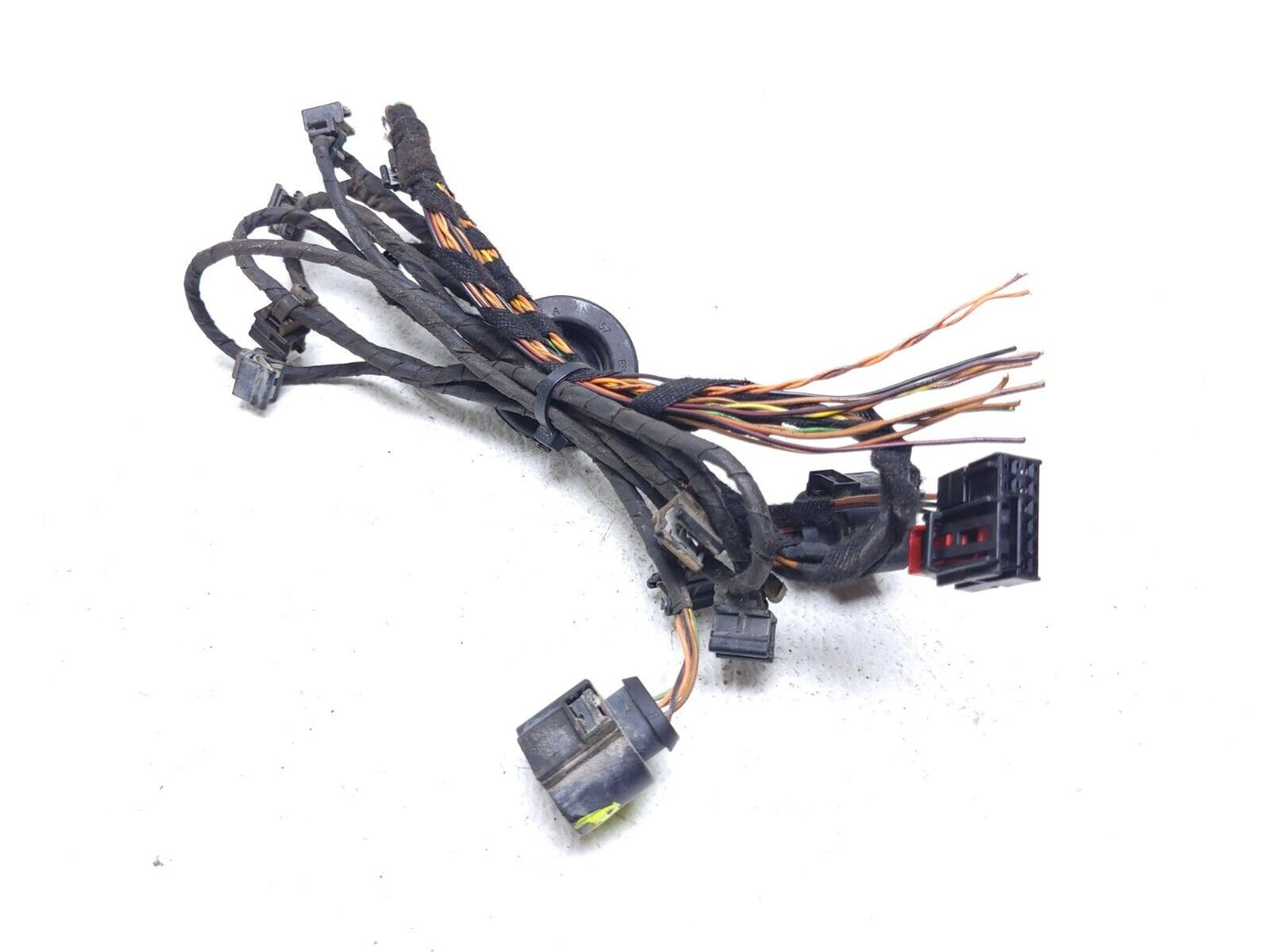 16-19 Volkswagen Passat B7 Rear Bumper Wire Harness OEM