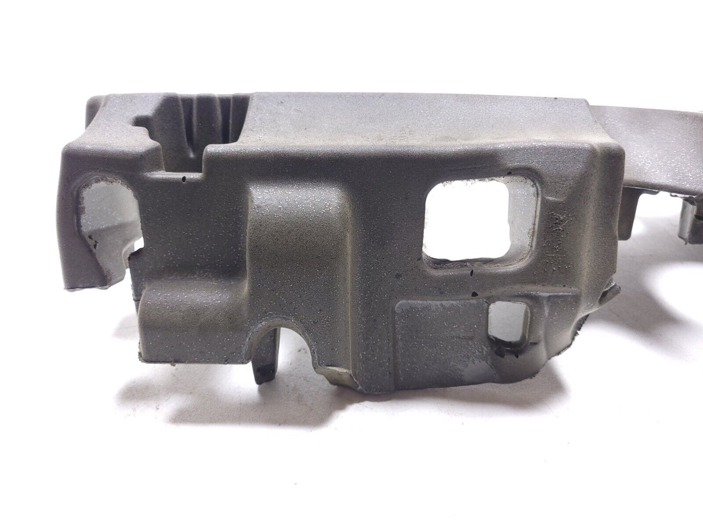 18 19 20 21 Chevrolet Equinox 1.5l Engine Motor Top Cover Insulator Pad Foam OEM