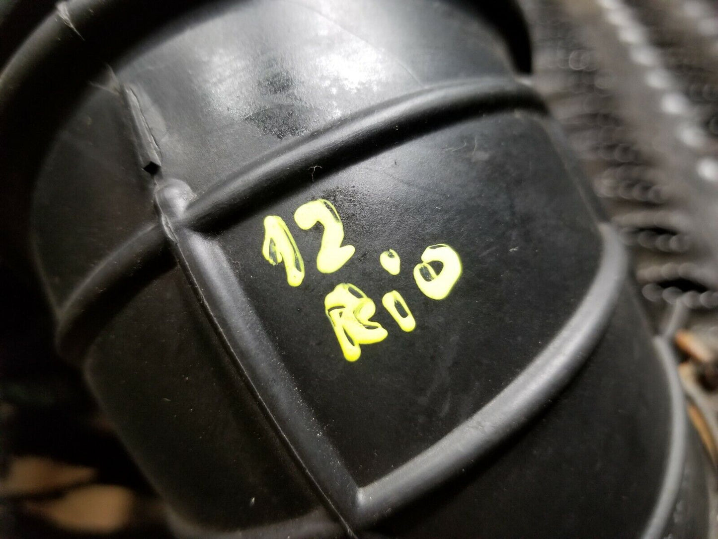 12 13 14 15 Kia Rio Air Intake Hose Pipe OEM 54k