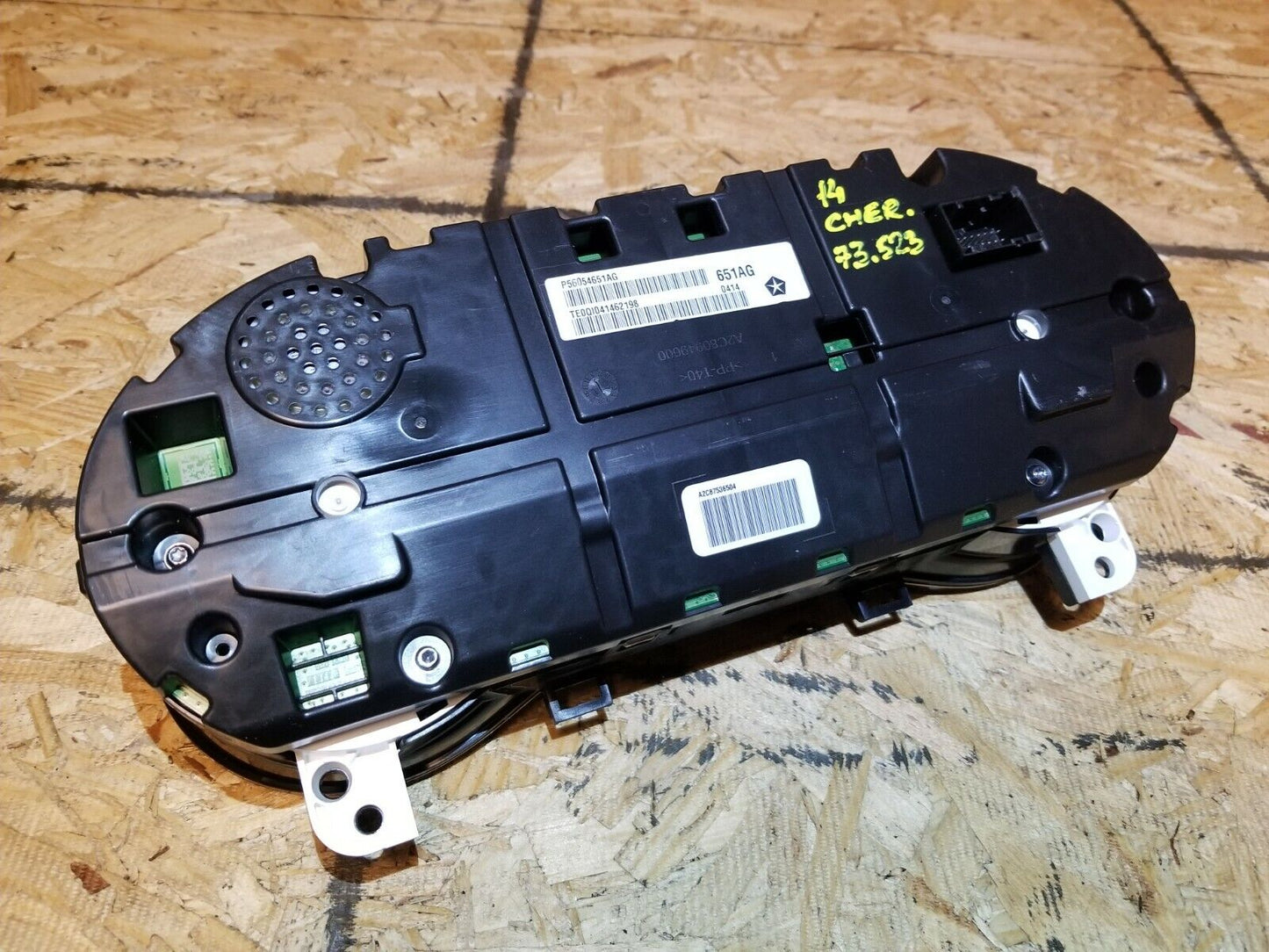 2014 Jeep Cherokee Instriument Cluster Speedometer Gauge OEM 73k