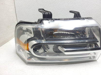 2007 - 2014 Lincoln Navigator Headlight Xenon Right Passenger Side OEM