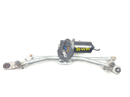 2010 - 2015 Hyundai Tucson Windshield Wiper Motor W/ Linkage OEM