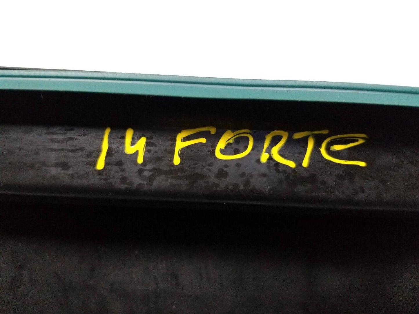 14 15 16 Kia Forte Quarter Panel Pressure Vent Left & Right 2pcs OEM