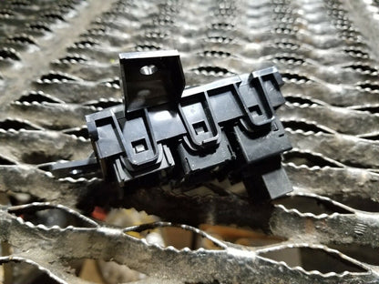 10 11 12 13 Infiniti G37 Coupe Traction Off Trunk Opener Switch Control OEM 99k