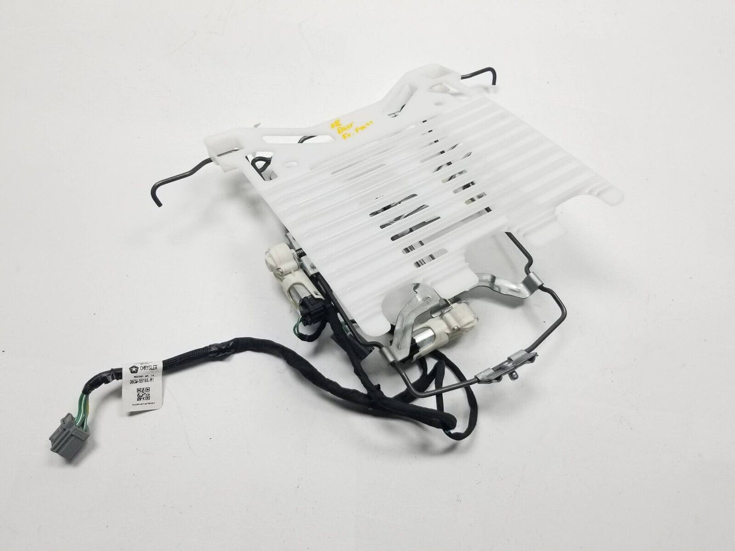 16 17 18 19 20 Dodge Durango Front Right Pass Seat Adjuster Lumbar Support  OEM