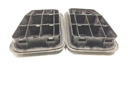 12 13 14 15 Kia Rio Quarter Panel Pressure Vent Pair OEM