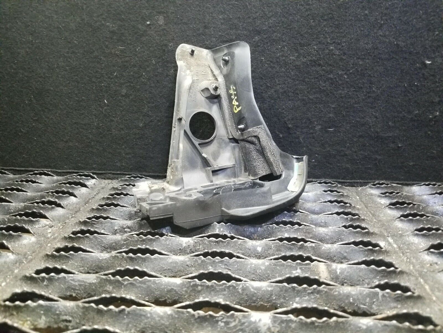 03 04 05 Nissan 350z Convertible Top Door Corner Weather Seal Strip Right OEM