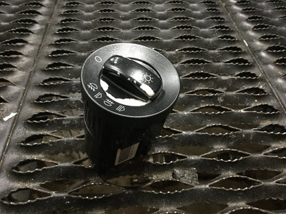 05 06 07 08 Audi A4 B7 Headlight Control Switch OEM