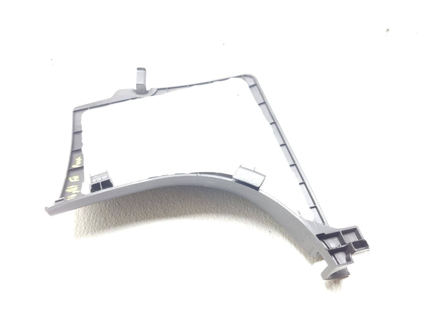 12 13 14 15 16 Hyundai Veloster Front Kick Panel Trim Passenger Side Right OEM