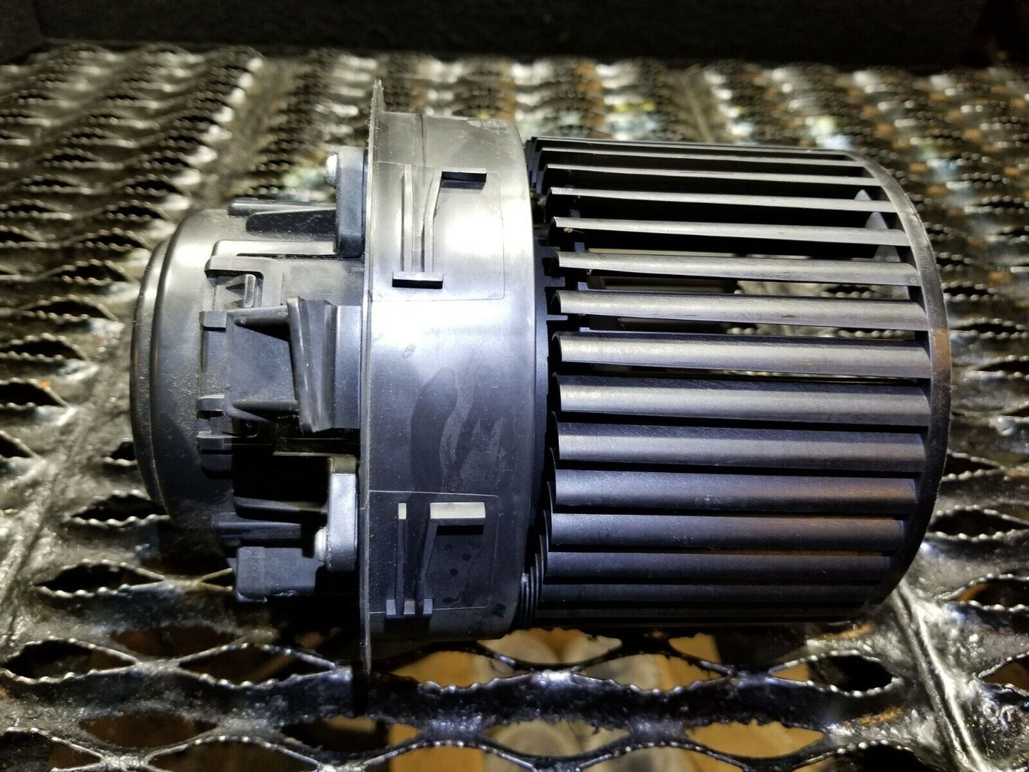 16 17 18 Nissan Sentra Blower Motor OEM 40k