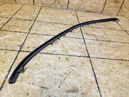 10 - 13 Chevy Equinox Front Door Window Belt Molding Passenger Side Right OEM