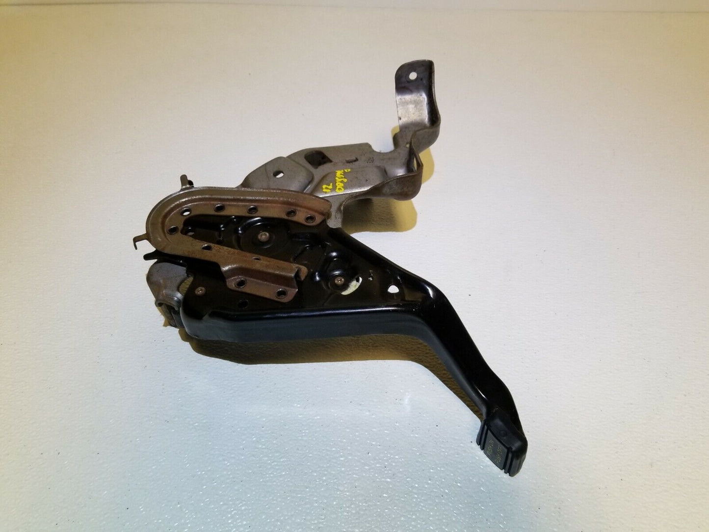 11 12 13 14 15 16 17 Honda Odyssey Emergency Parking Brake Pedal OEM