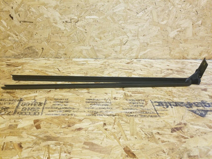 03 05 07 08 09 Mercedes Clk W209 Door Upper Trim & Seal Left Driver Side OEM
