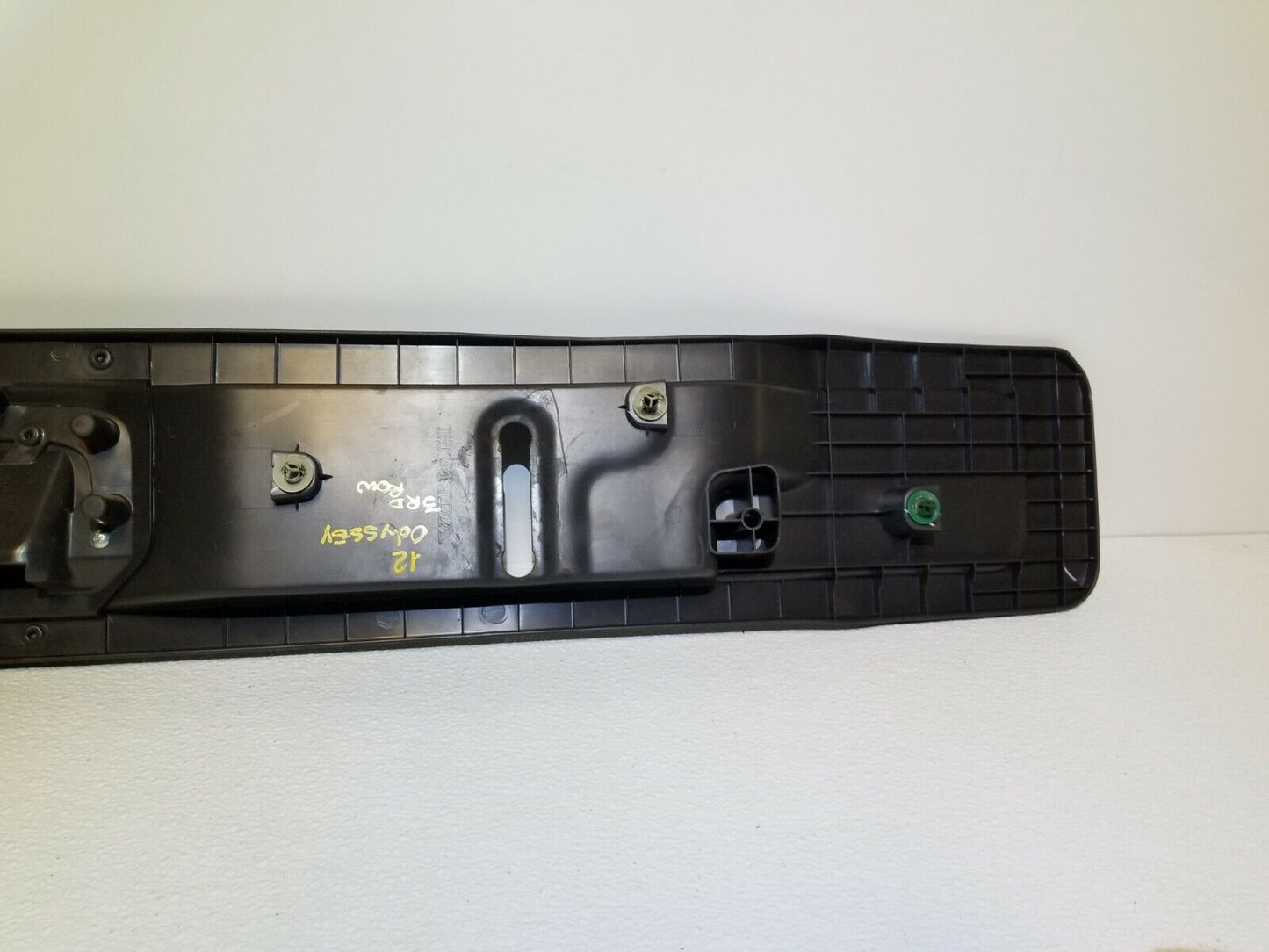 11 12 13 Honda Odyssey Third Row Floor Striker Plate & Outlet Rear Side OEM