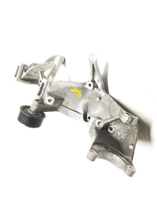 2011 - 2014 Porsche Cayenne 3.6l Alternator Mount Bracket 03h260087e OEM