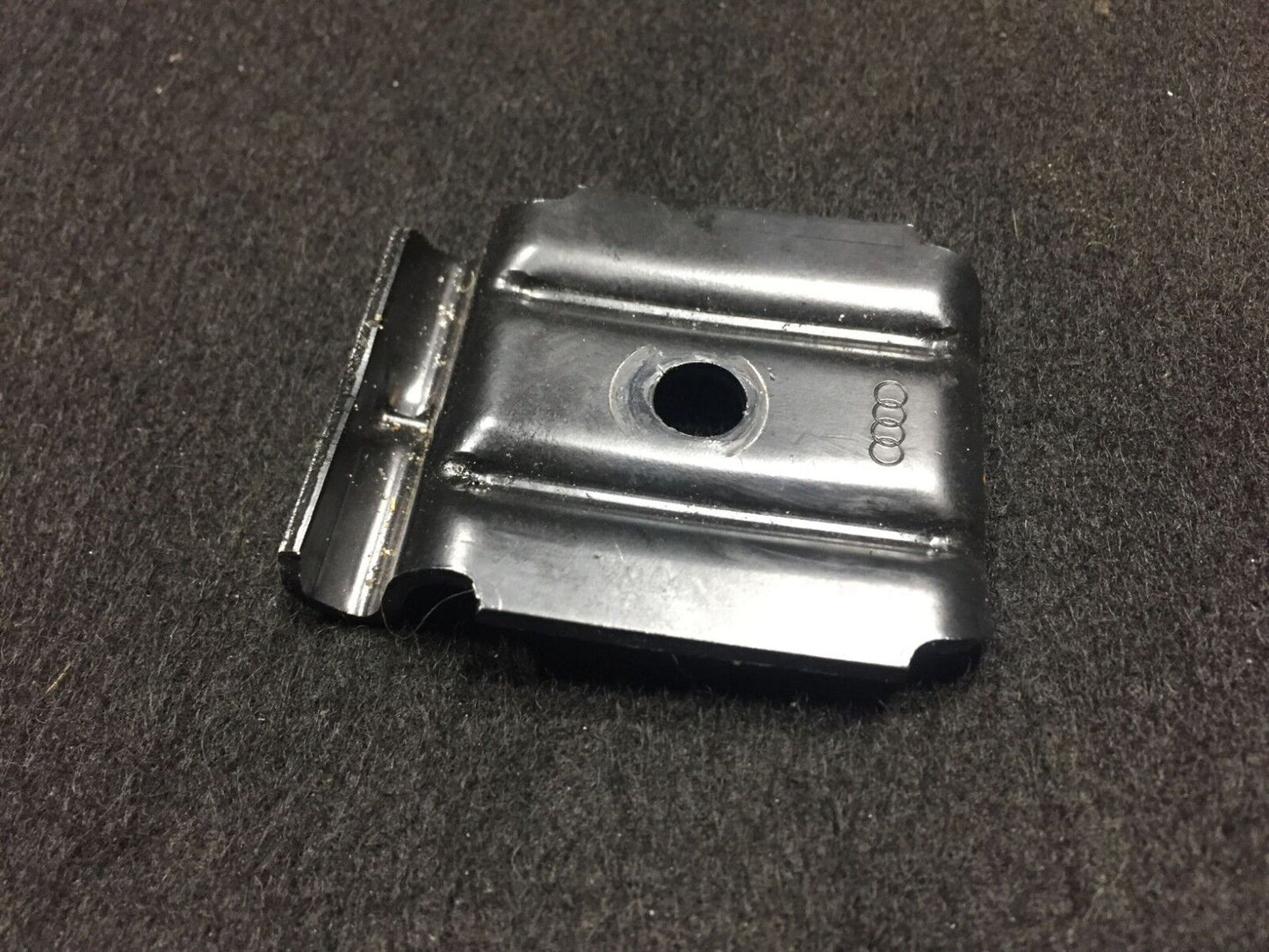 08 09 10 11 Audi A5 Trunk Battery Holder Tray Clamp Bracket OEM D7