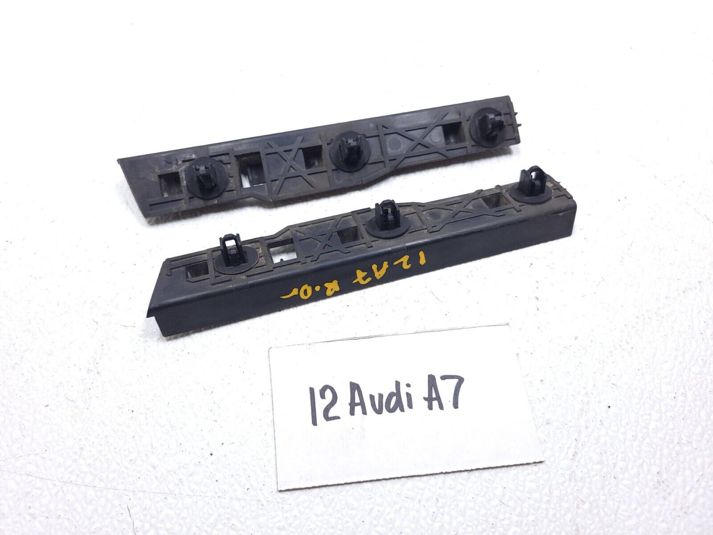 12 13 14 15 16 17 Audi A7 Rear Bumper Mount Bracket Left & Right Pair OEM