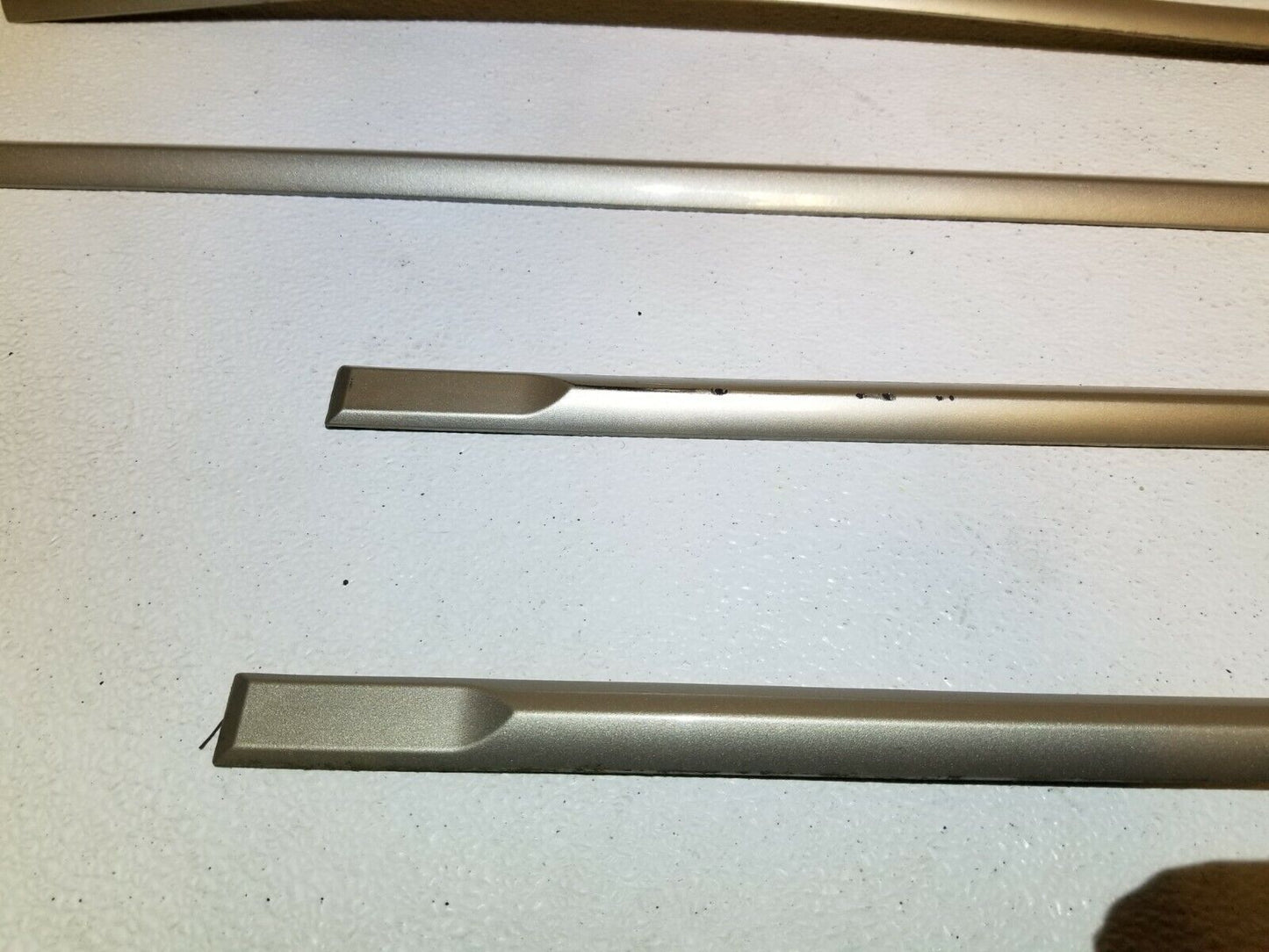07 08 09 10 Chrysler Sebring Door Molding Front & Rear 4pcs OEM Paint : Pyg