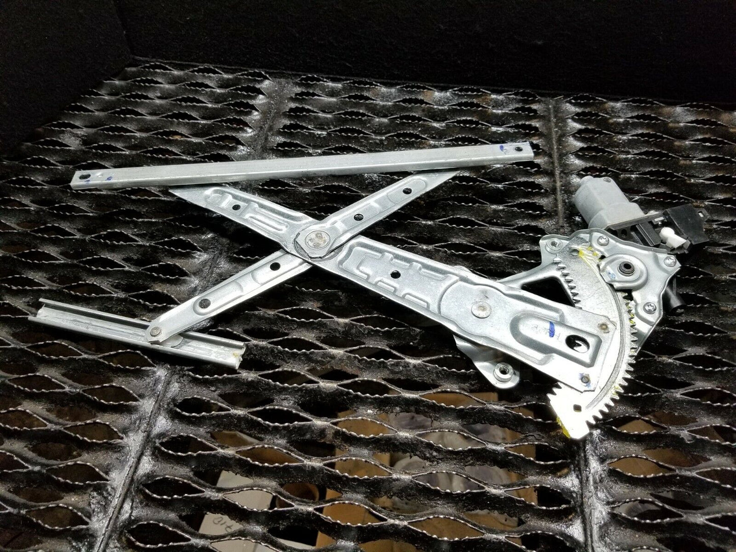 16 17 18 Nissan Sentra Rear Right Passenger Side Window Motor Regulator OEM 40k