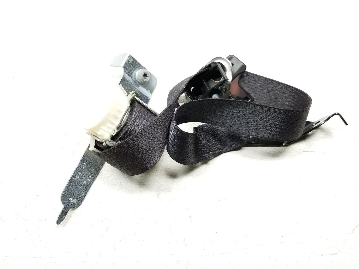 2007 - 2014 Lincoln Navigator Front Right Passenger Seat Belt Retractor OEM