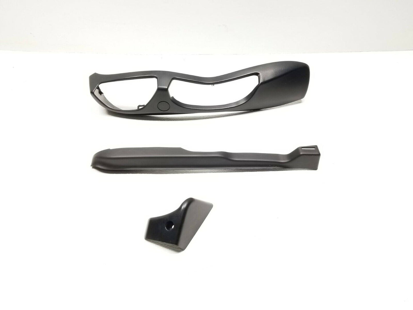 01 02 03 04 05 BMW E46 Sdn Front Left Driver Seat Side Trim Panel OEM 125k
