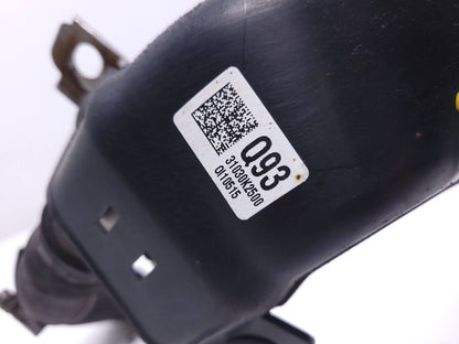 20 21 22 Hyundai Venue Fuel Tank Filler Neck Hose Pipe OEM