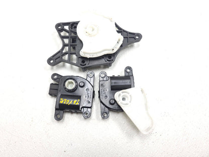 13 14 15 16 Hyundai Veloster HVAC AC Heater Blend Door Actuator 3pcs OEM