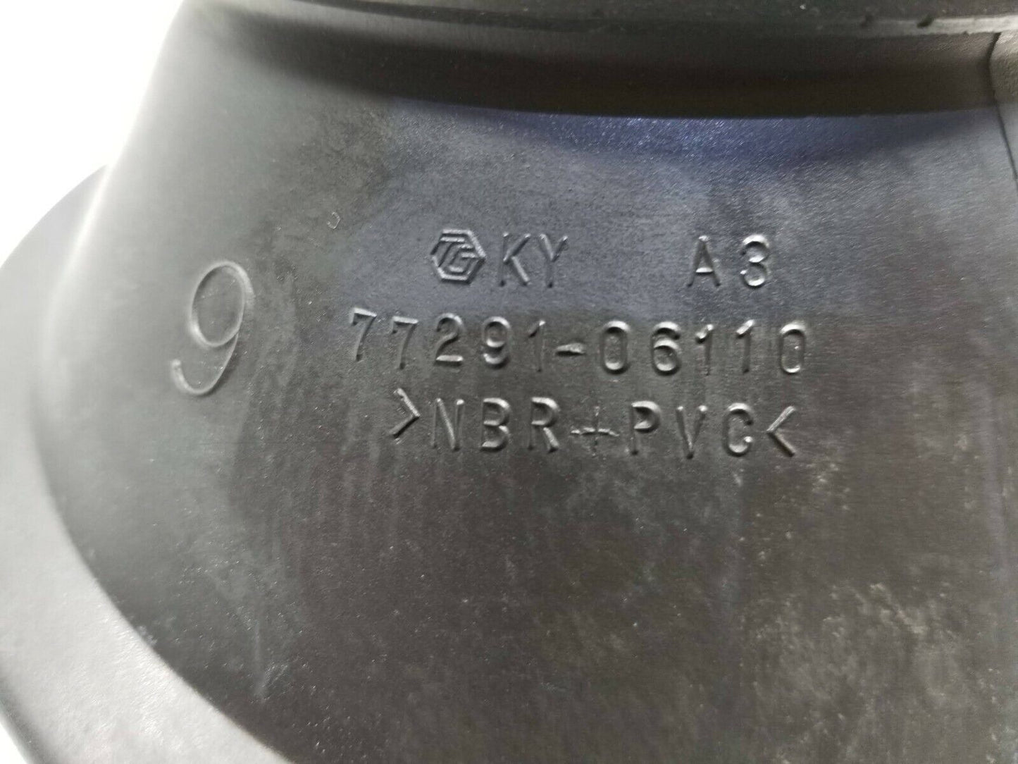 12 13 14 Toyota Camry Fuel Tank Filler Pipe Shield 77291-06110 OEM 94k Miles