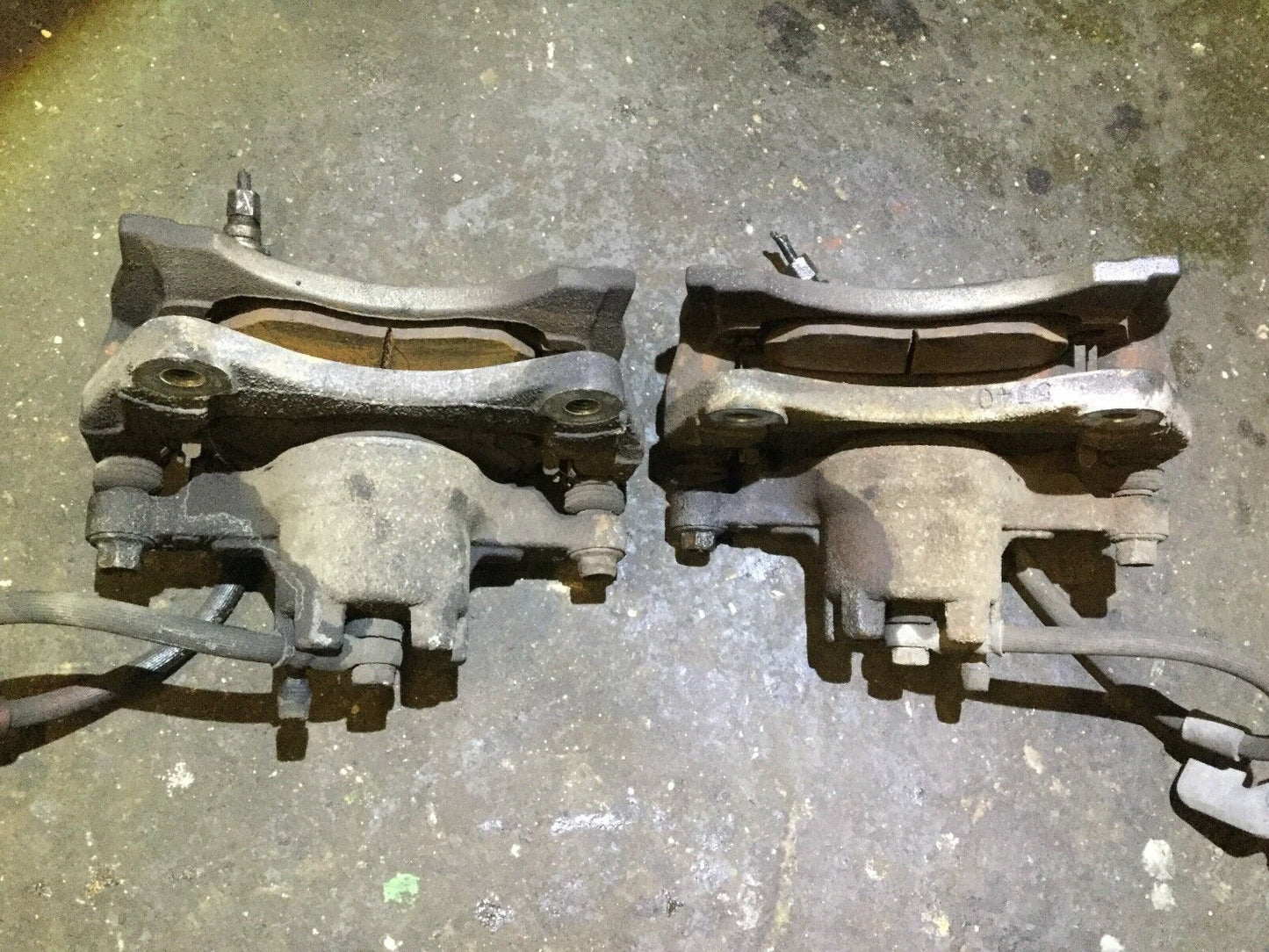 07 08 09 10 Chrysler Sebring 2.4 Front Brake Caliper Left & Right Pair OEM