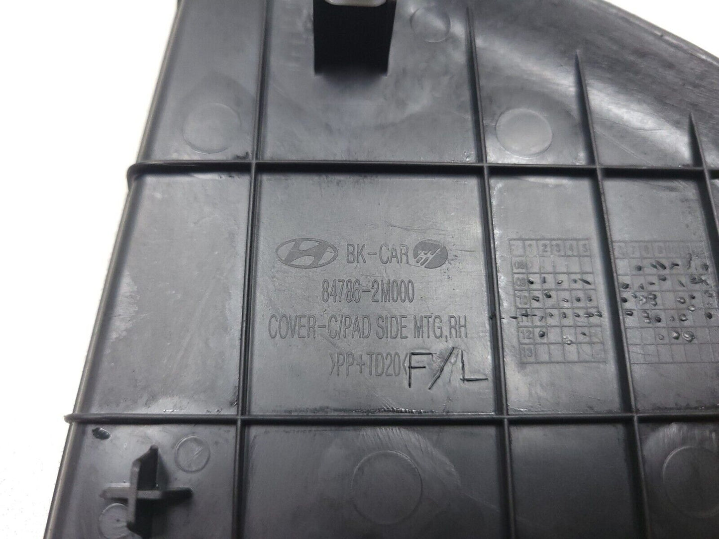 2013-2016 Genesis Coupe Dash End Cap Right Pas Side OEM