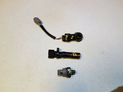 04 05 06 Scion Xa 1.5l Crankshaft Knock Oil Pressure Sensor 3pcs OEM