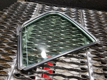 2014 2015 Infiniti Q40 Rear Right Passenger Side Door Vent Glass OEM 34k