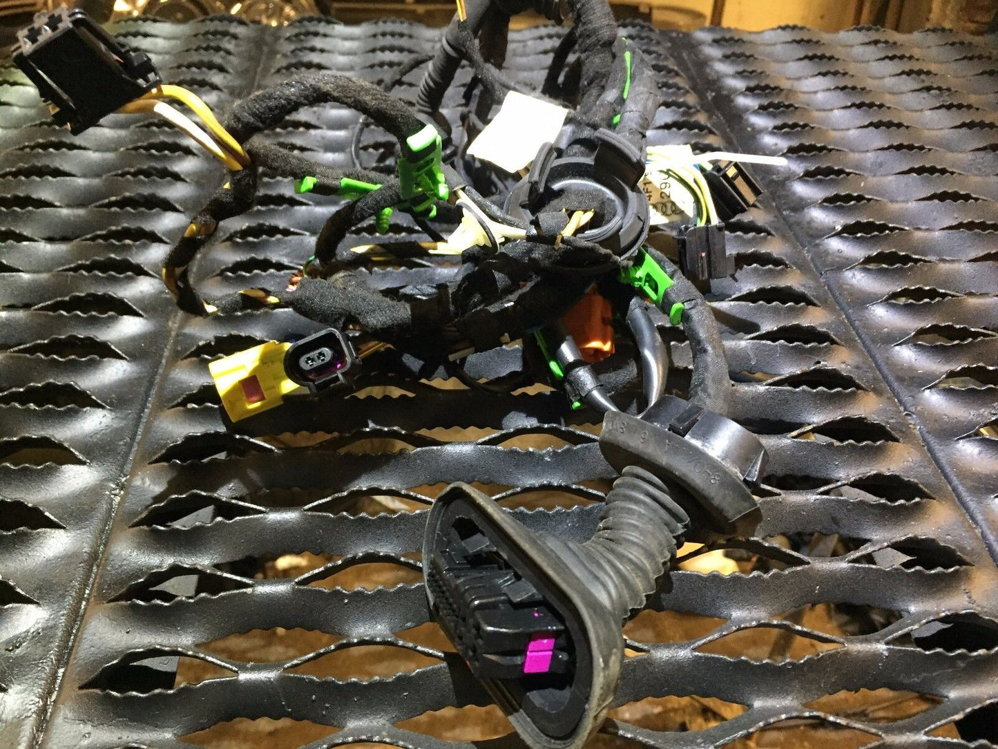 05 06 07 08 Audi A6 C6 Front Driver Door Wire Wiring Harness OEM 4f1971029