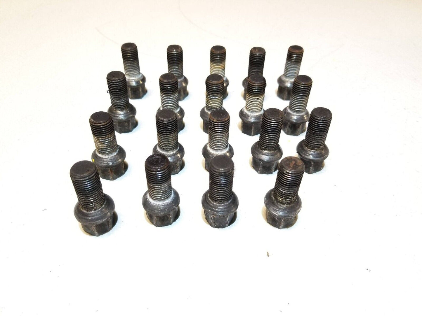12 13 14 15 Audi A6 Wheel Lug Nut Bolt 19pcs OEM