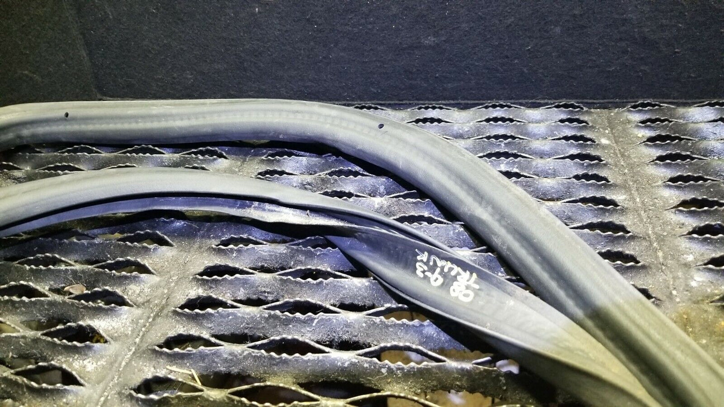 08 09 10 11 Saab 93 9-3 Rear Trunk Weatherstrip Seal OEM