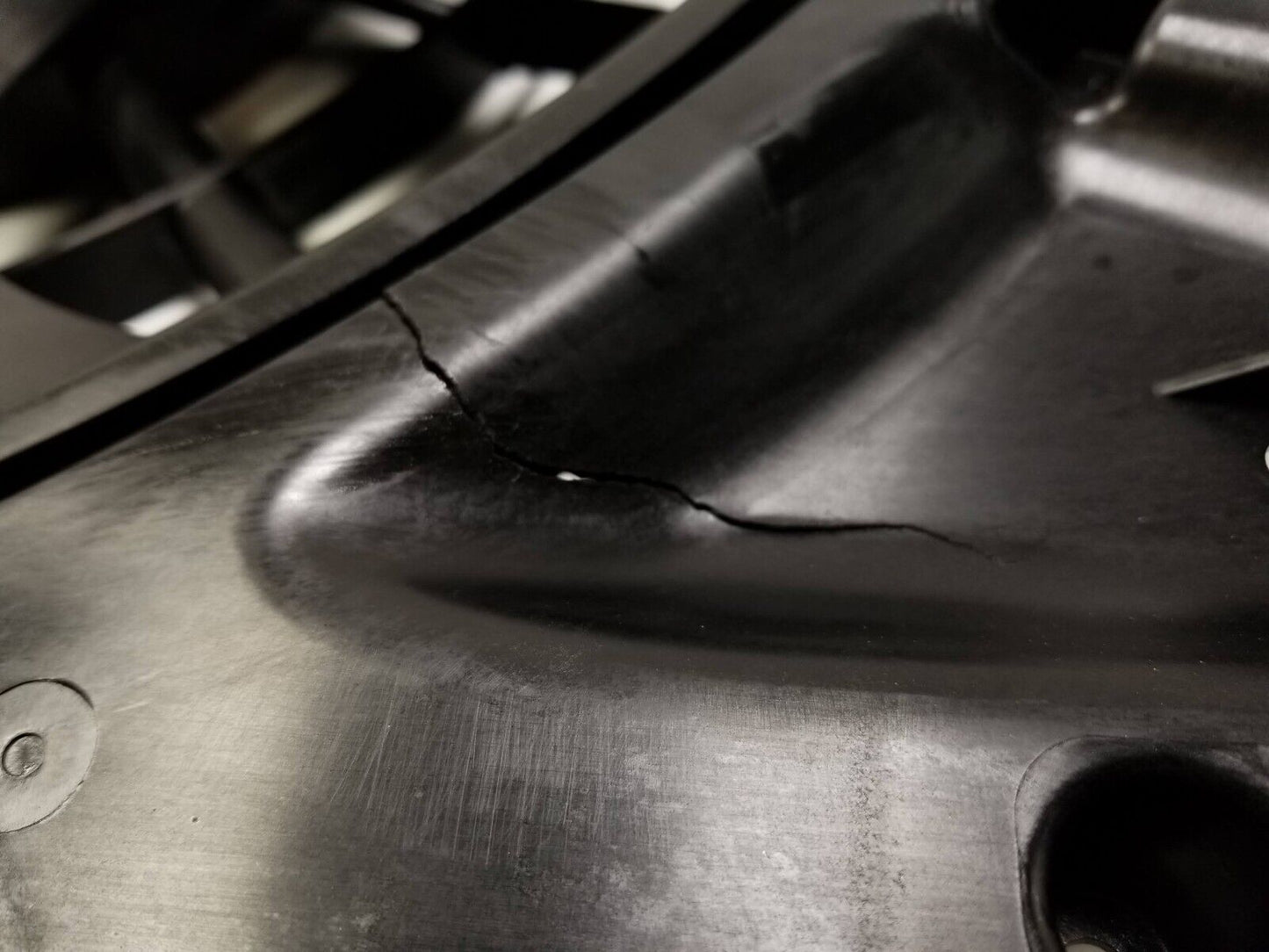 18 19 20 21 Chevrolet Equinox Radiator Cooling Fan 1.5l OEM *shroud Has Damage*