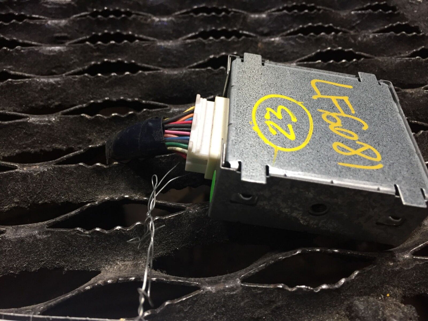 09 10 11 12 Nissan Versa Aux Audio Communication Control Module  #23 14k