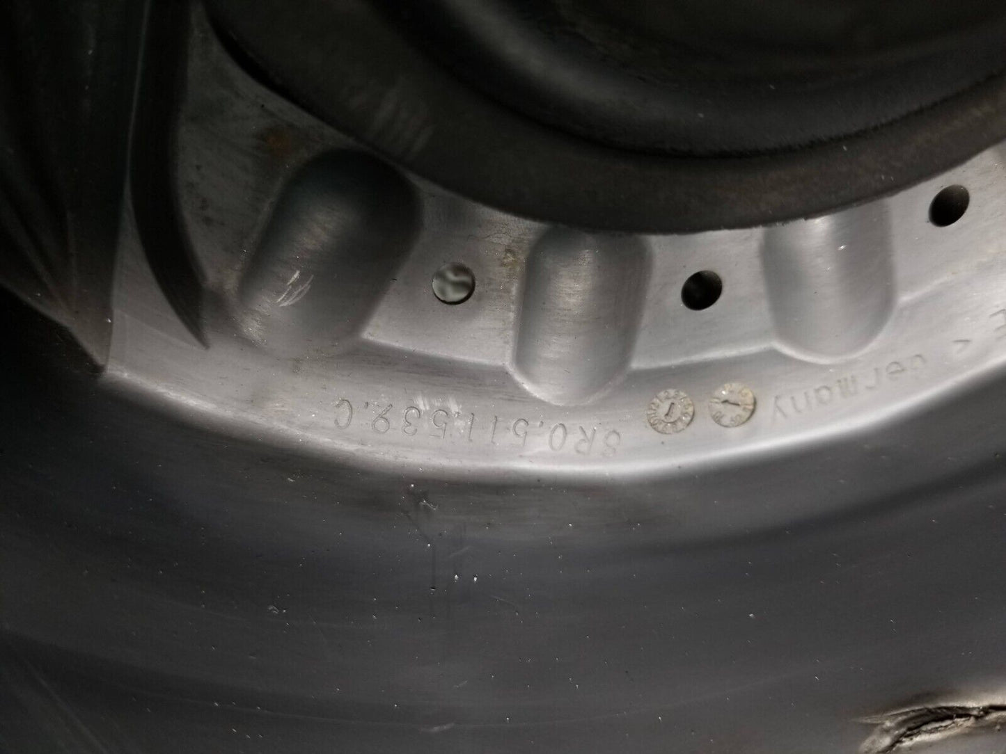 12 13 14 15 16 17 Audi A7 Rear Shock Strut Stone Guard Shield Pair OEM