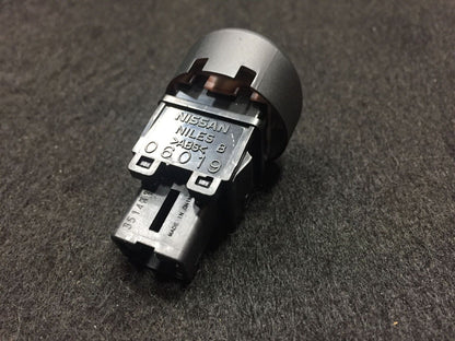 11 12 13 14 Nissan Juke Dashboard Hazard Switch OEM D30