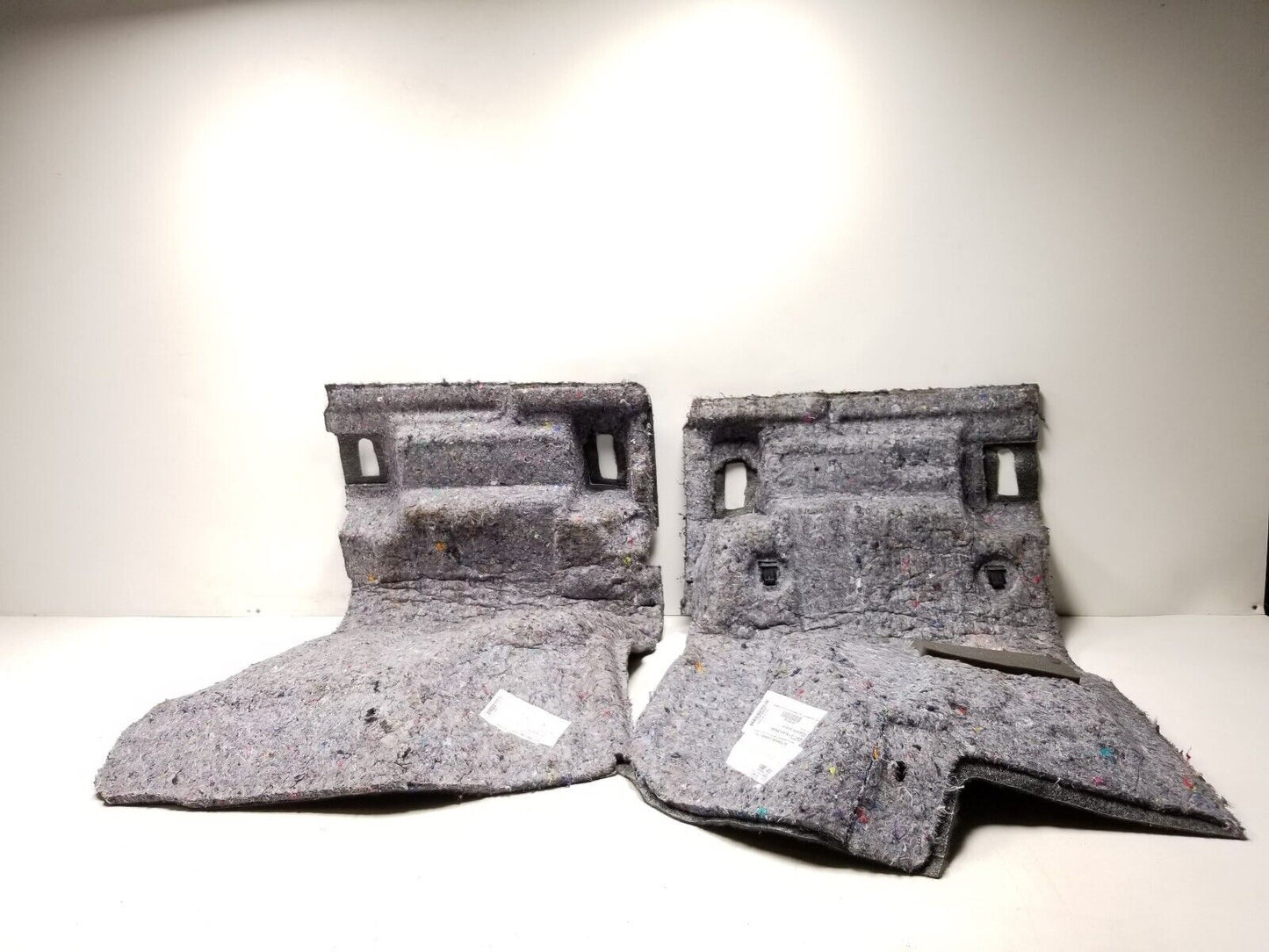 18 19 20 21 Chevrolet Equinox Front Floor Carpet Mat Left & Right Pair OEM