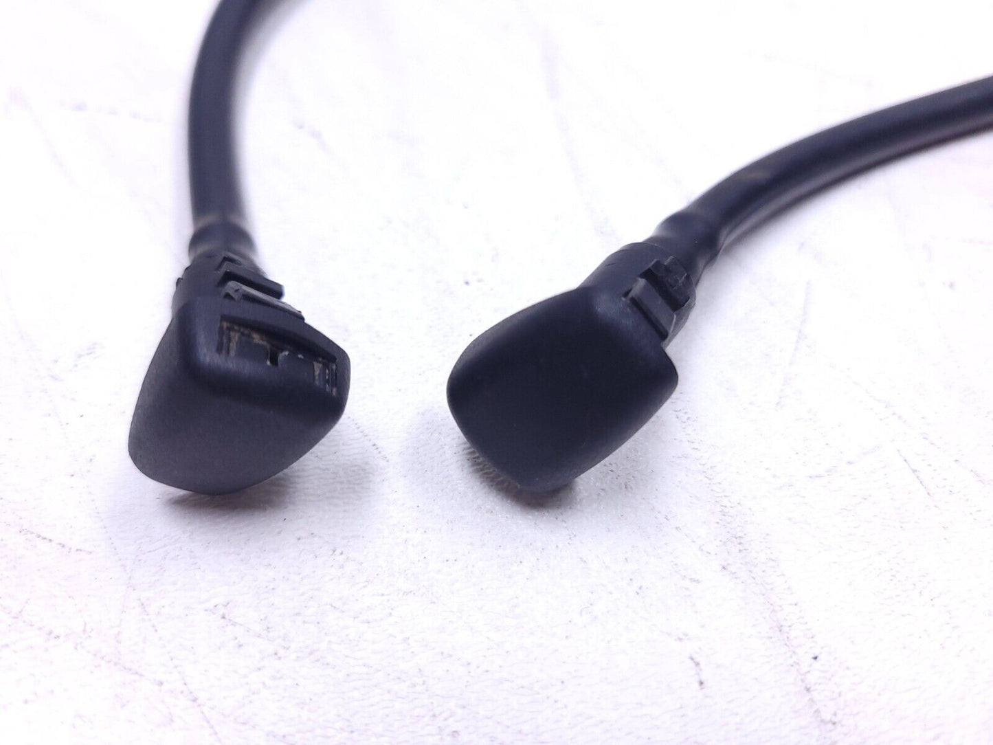 20 21 22 Hyundai Venue Windshield Washer Spray Nozzle Jet Pair OEM