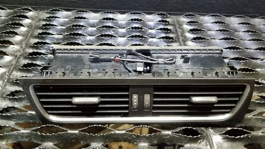 08 09 10 11 12 Center Dashboard Vent 8t1820951c Audi A4 S4 A5 S5 OEM #38