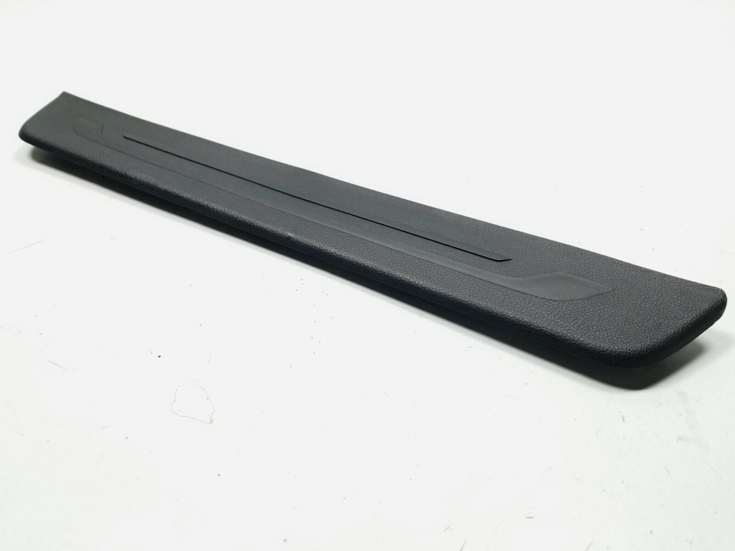 14 15 16 Kia Forte Front Passenger Door Step Sill Scuff Plate Right OEM 73k