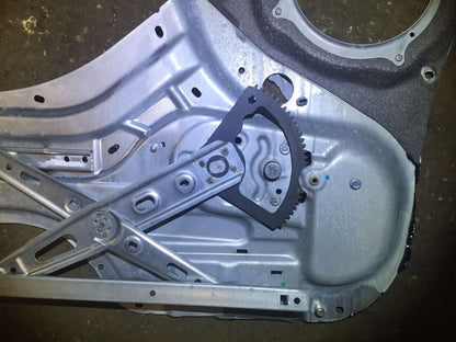 10 2010 11 2011 Kia Soul Rear Left Lh Door Window Regulator  OEM A1 57k