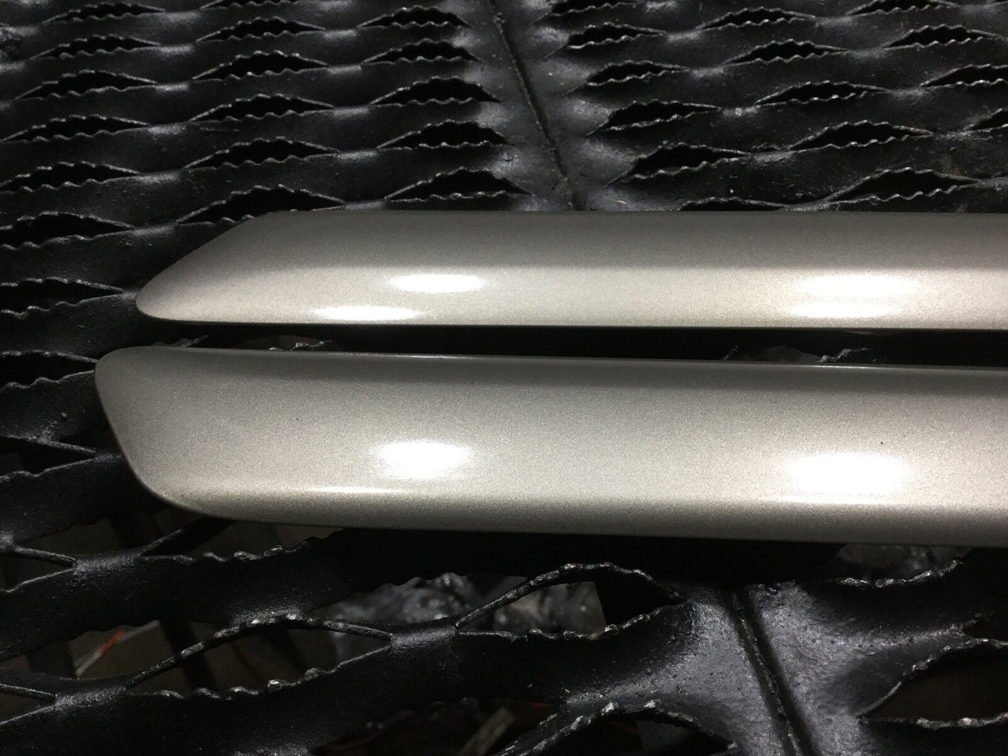 03 04 05 06 Audi A4 B6 Cabrio Rear Quarter Panel Trim Molding 2pcs