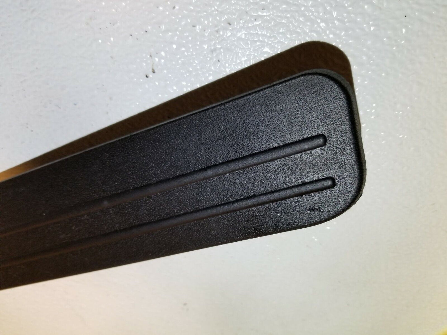 10 11 12 Hyundai Genesis Coupe Front Left Driver Door Step Sill Trim Panel OEM